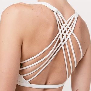 Lululemon free to be wild sports bra - size 4